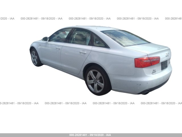 Photo 2 VIN: WAUGGAFC1CN150818 - AUDI A6 