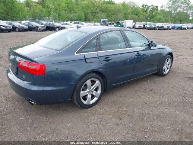 Photo 3 VIN: WAUGGAFC1CN165609 - AUDI A6 