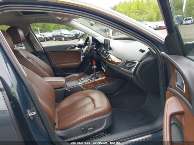 Photo 4 VIN: WAUGGAFC1CN165609 - AUDI A6 