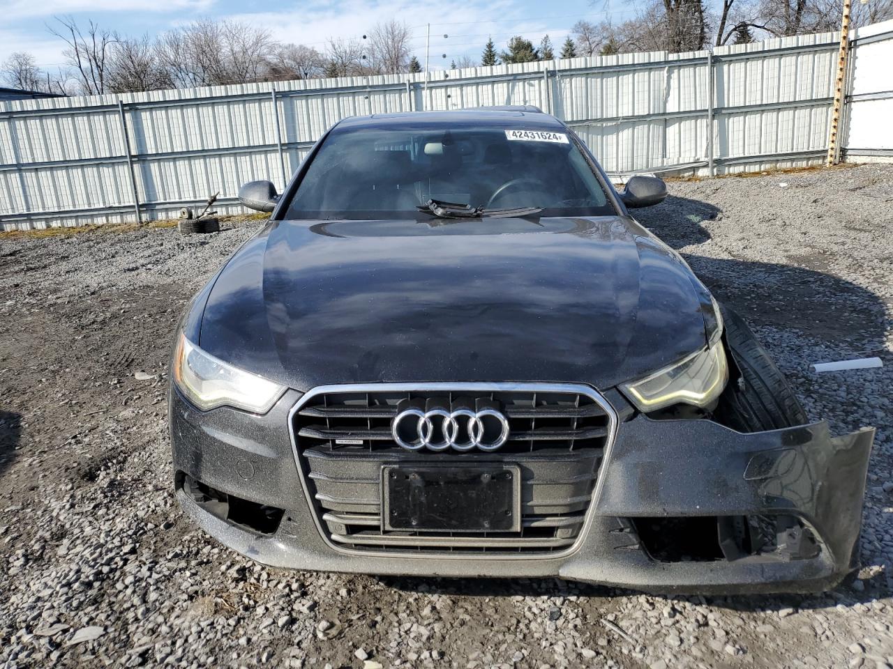 Photo 4 VIN: WAUGGAFC1DN123796 - AUDI A6 