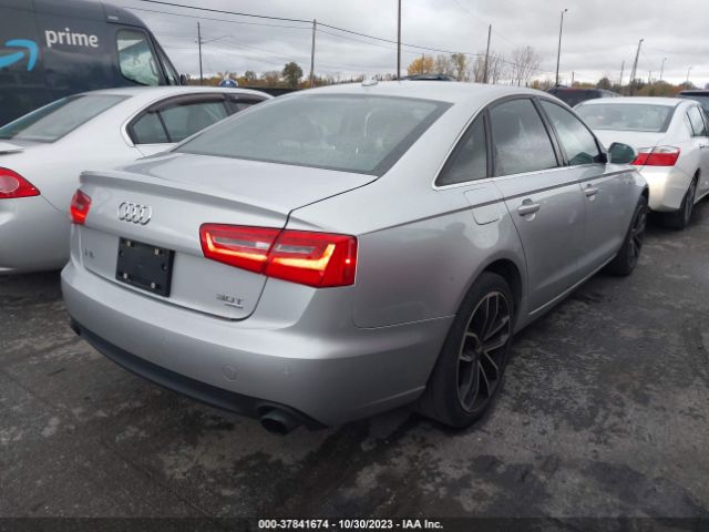 Photo 3 VIN: WAUGGAFC2CN118380 - AUDI A6 