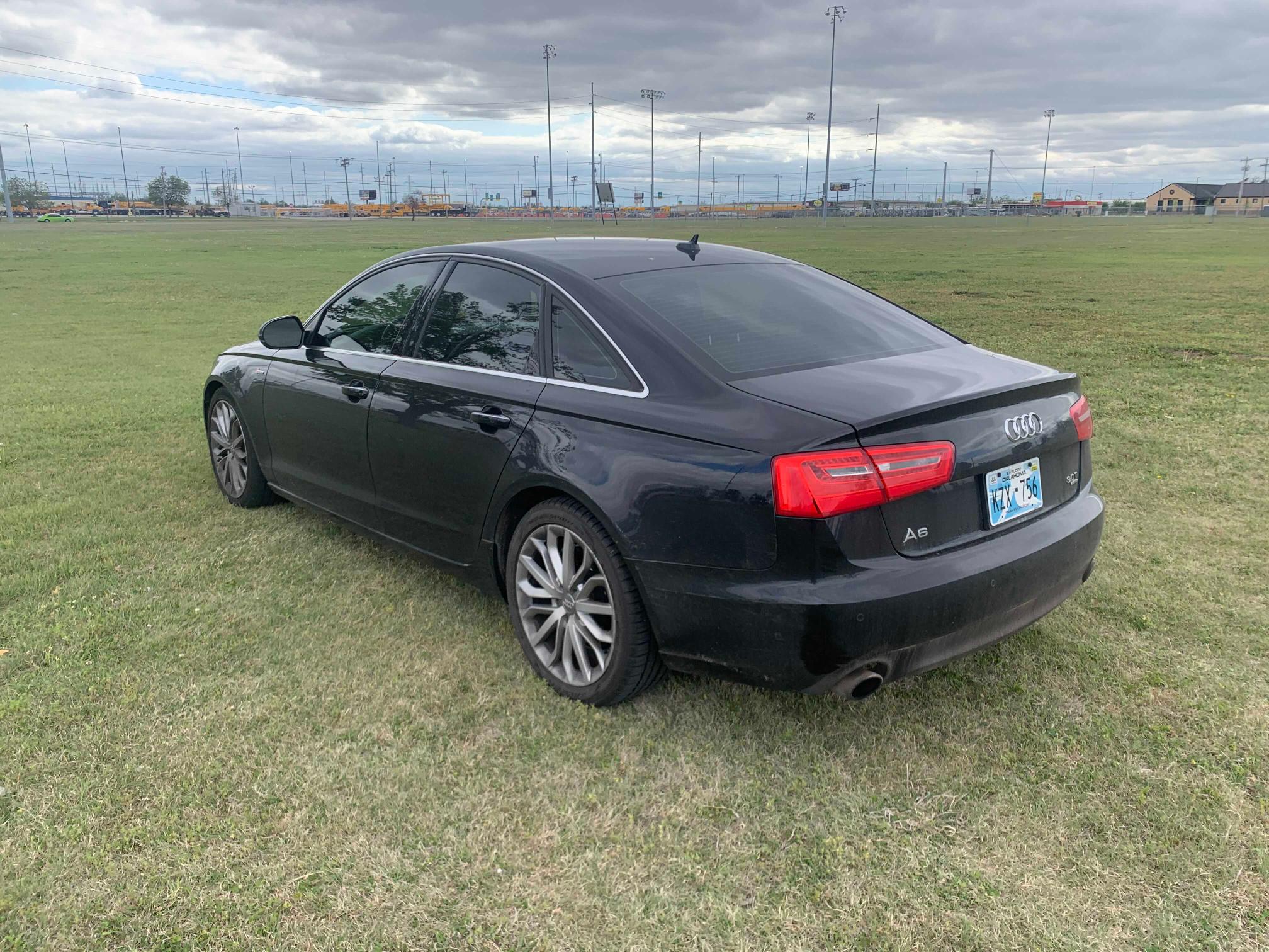 Photo 2 VIN: WAUGGAFC2DN035114 - AUDI A6 PREMIUM 