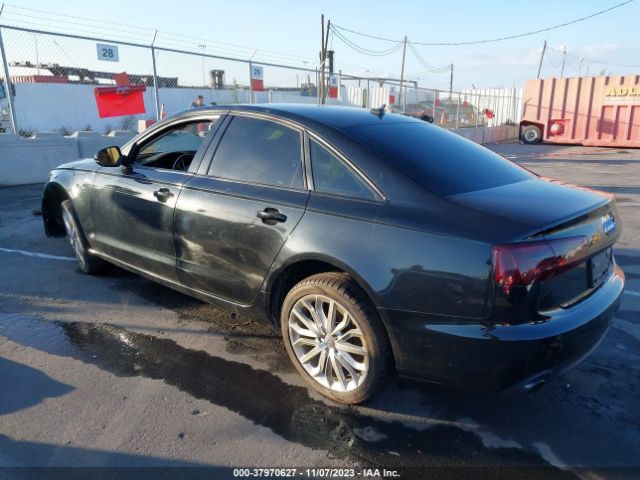 Photo 2 VIN: WAUGGAFC2DN057260 - AUDI A6 