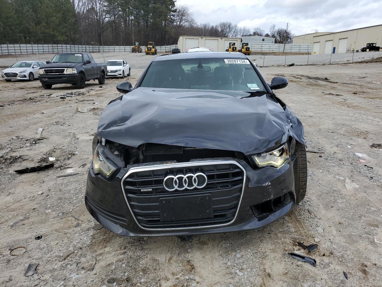 Photo 4 VIN: WAUGGAFC2DN123368 - AUDI A6 