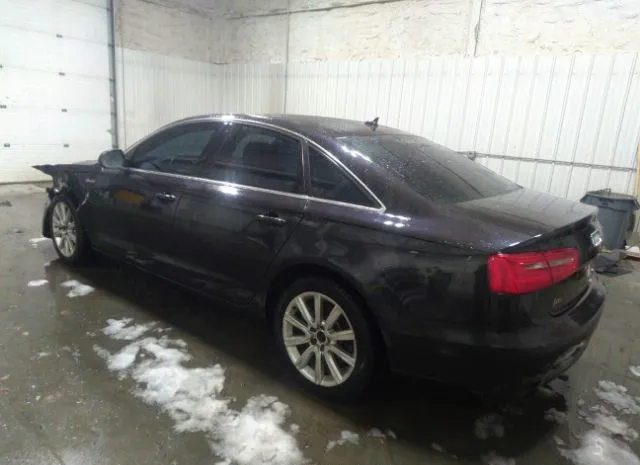 Photo 2 VIN: WAUGGAFC2DN157391 - AUDI A6 