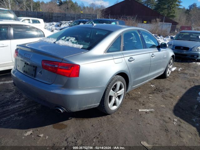 Photo 3 VIN: WAUGGAFC3CN083784 - AUDI A6 