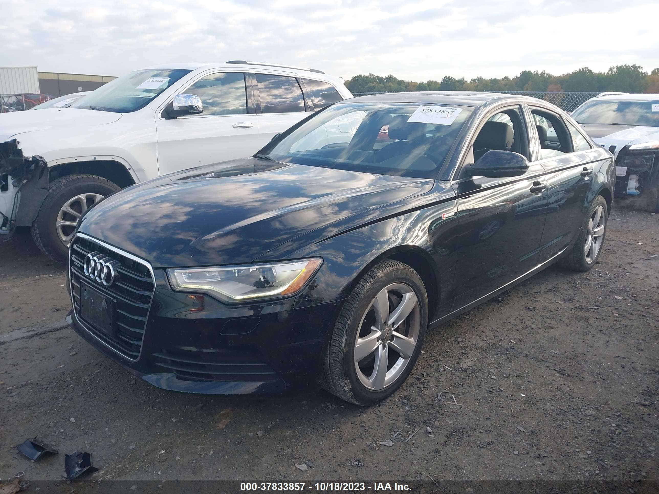 Photo 1 VIN: WAUGGAFC3CN162047 - AUDI A6 