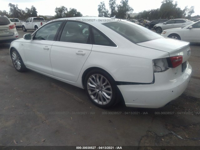 Photo 2 VIN: WAUGGAFC4CN046694 - AUDI A6 