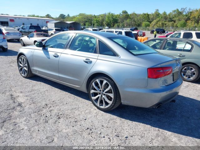 Photo 2 VIN: WAUGGAFC4CN121409 - AUDI A6 