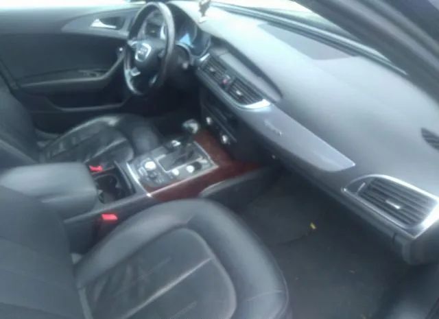 Photo 4 VIN: WAUGGAFC4CN163112 - AUDI A6 