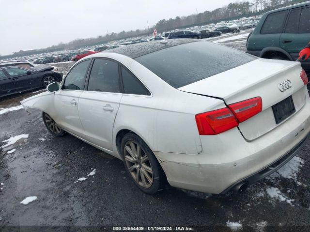 Photo 2 VIN: WAUGGAFC5DN102594 - AUDI A6 