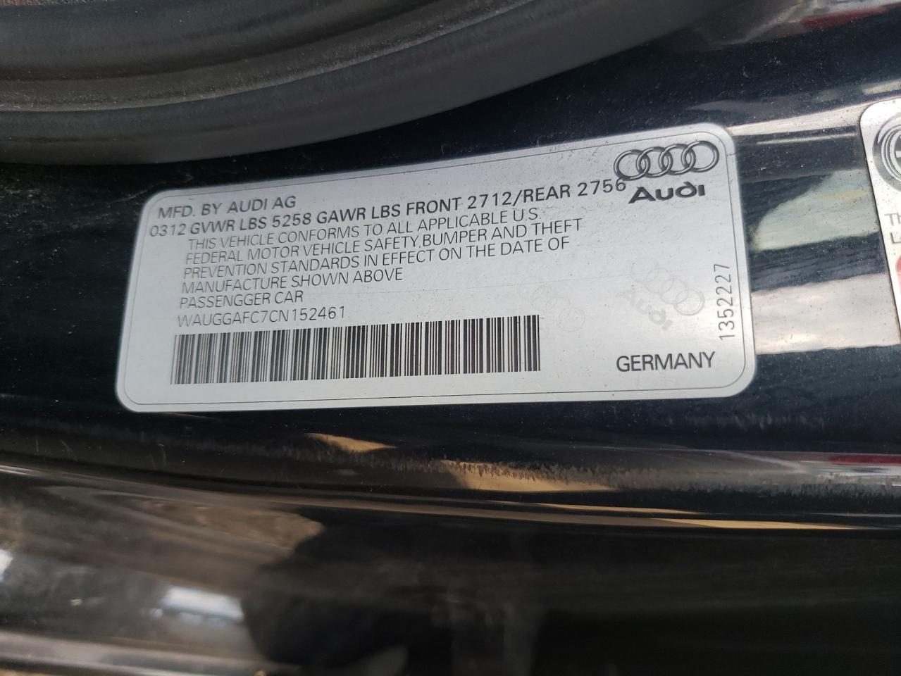 Photo 11 VIN: WAUGGAFC7CN152461 - AUDI A6 