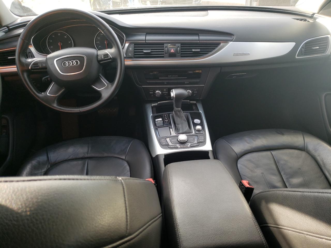 Photo 7 VIN: WAUGGAFC7CN152461 - AUDI A6 