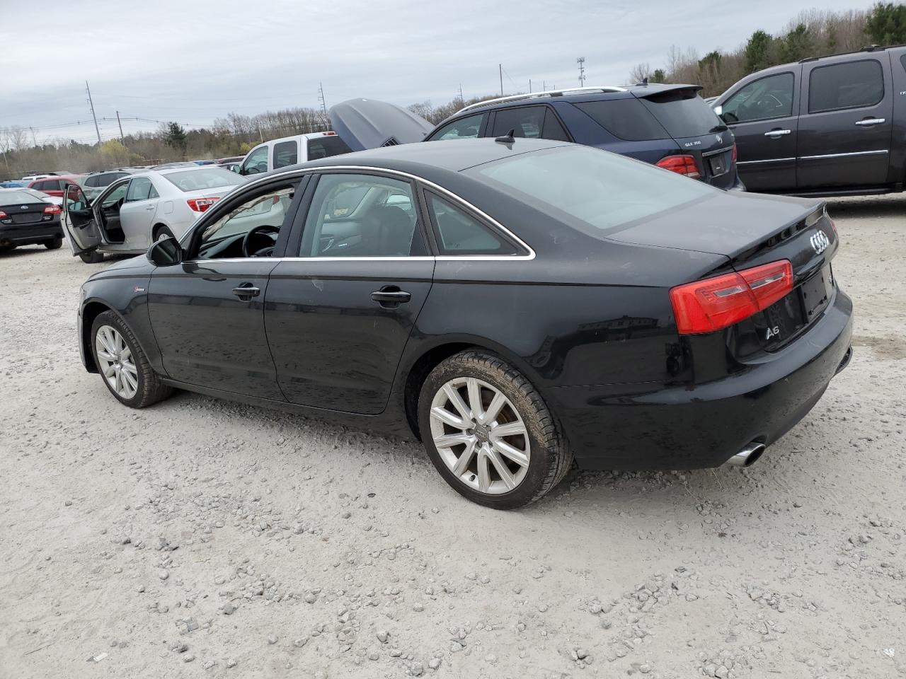 Photo 1 VIN: WAUGGAFC7DN113385 - AUDI A6 