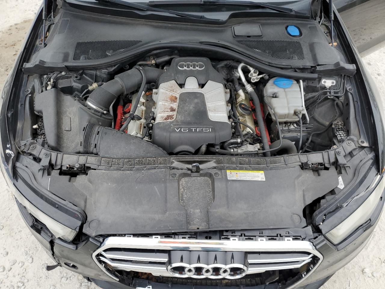 Photo 10 VIN: WAUGGAFC7DN113385 - AUDI A6 