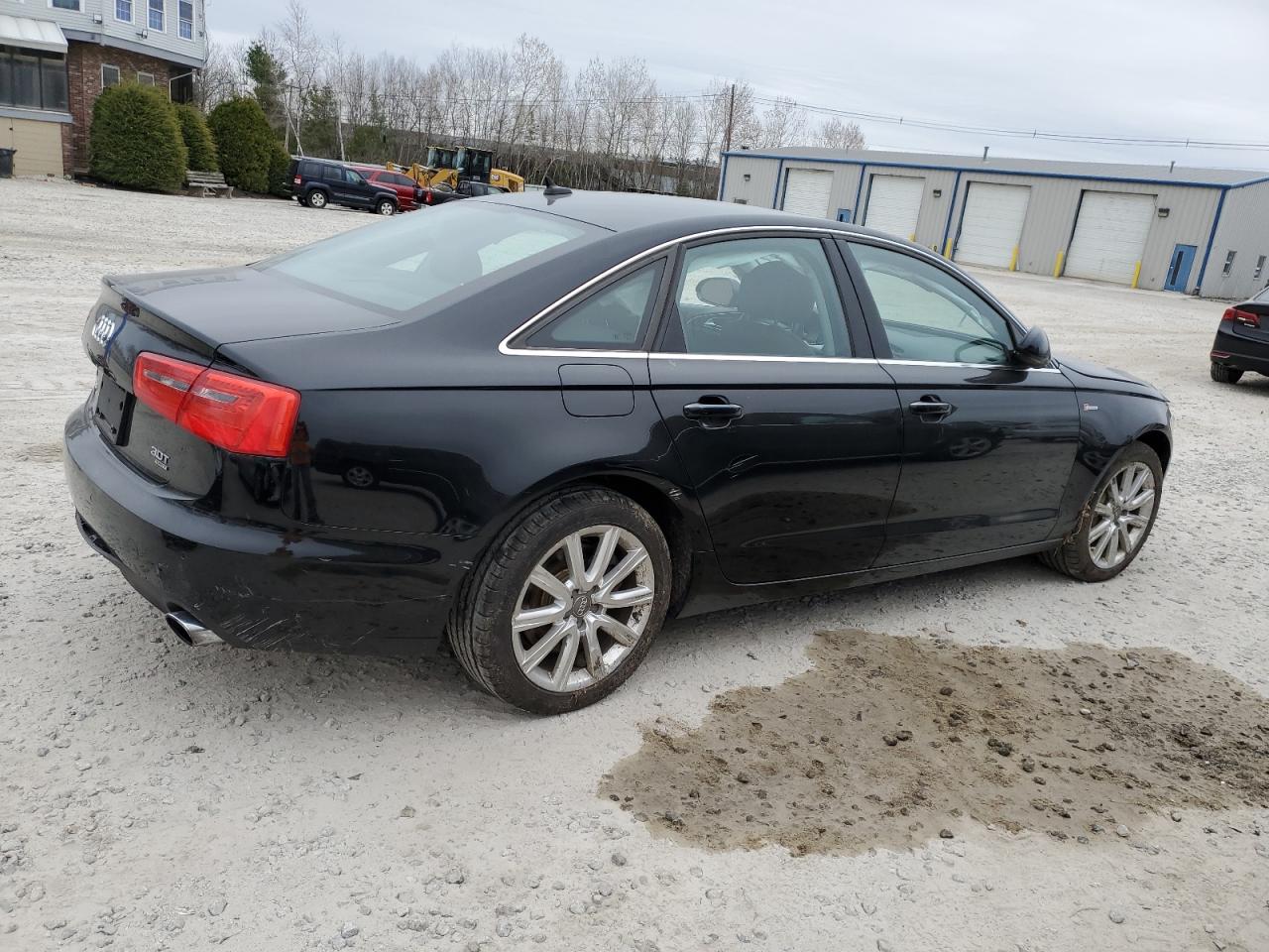 Photo 2 VIN: WAUGGAFC7DN113385 - AUDI A6 