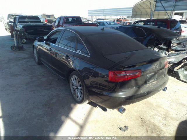 Photo 2 VIN: WAUGGAFC8CN047685 - AUDI A6 