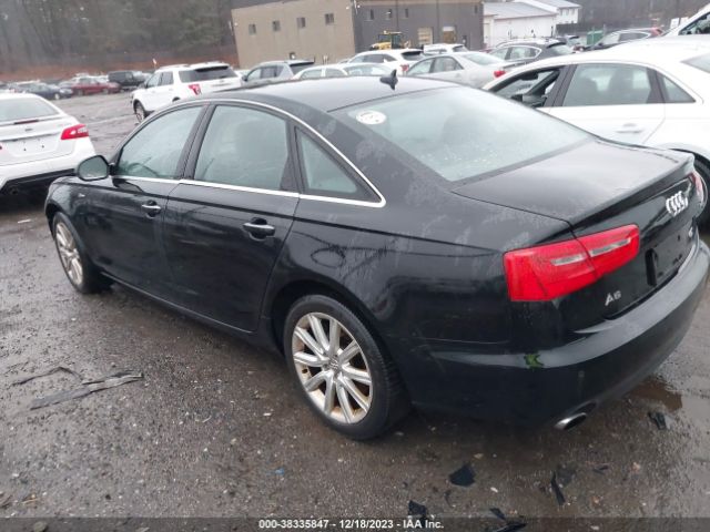 Photo 2 VIN: WAUGGAFC9DN127935 - AUDI A6 