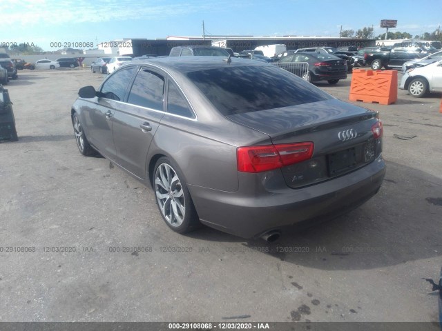 Photo 2 VIN: WAUGGAFCXDN010168 - AUDI A6 