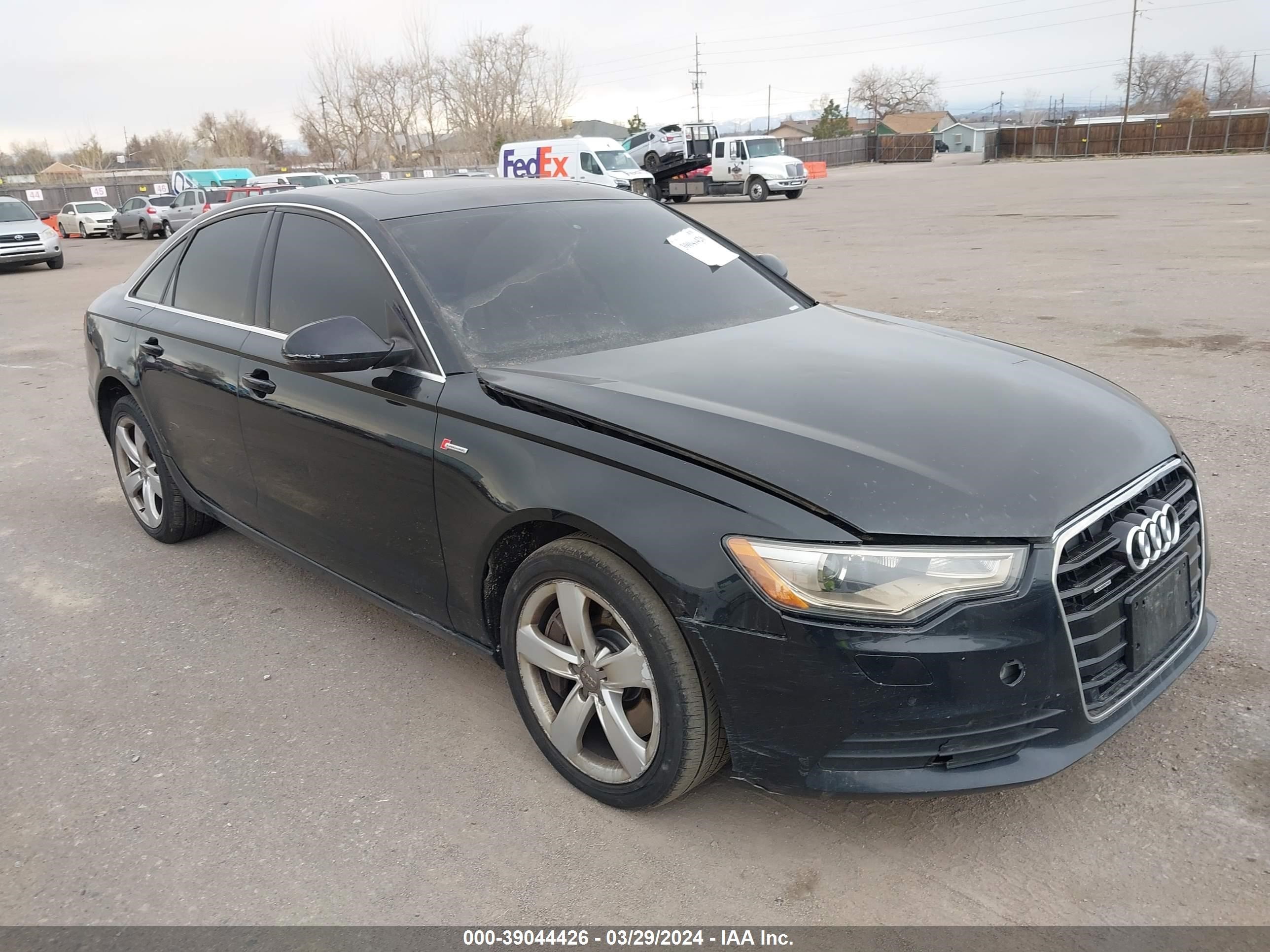 Photo 0 VIN: WAUGGBFC9CN055221 - AUDI A6 