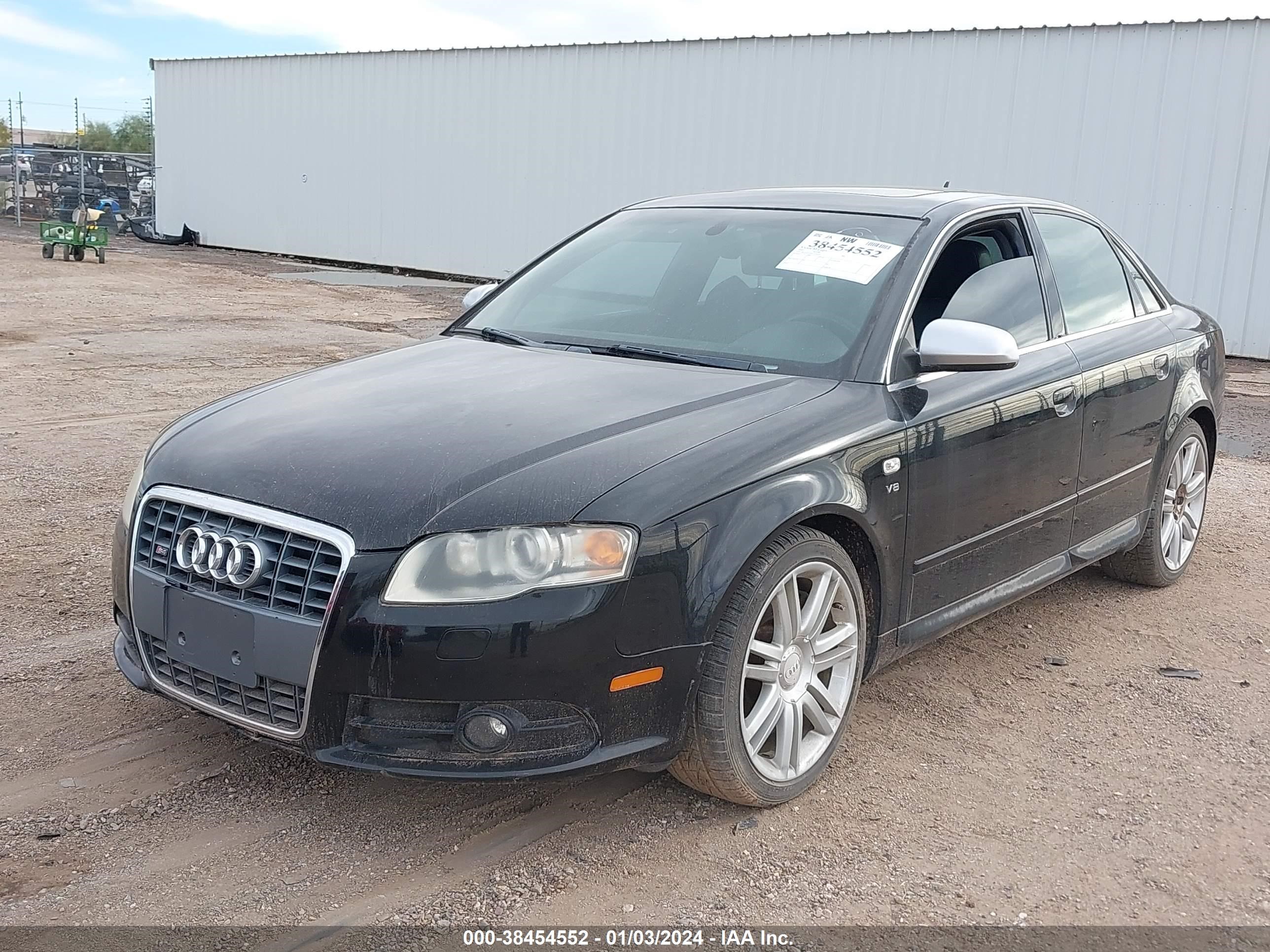 Photo 1 VIN: WAUGL78E67A130557 - AUDI S4 