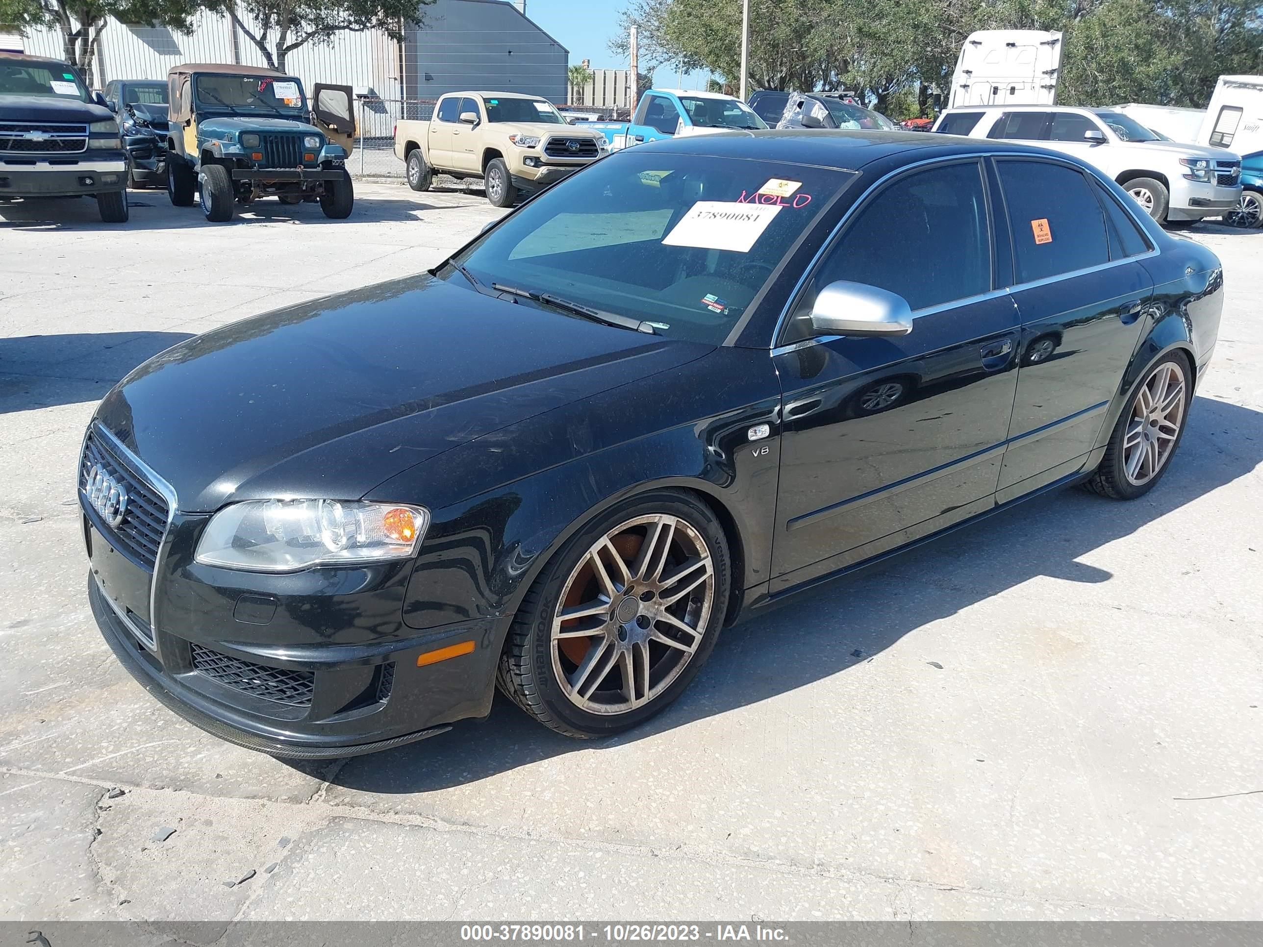 Photo 1 VIN: WAUGL78E68A056252 - AUDI S4 