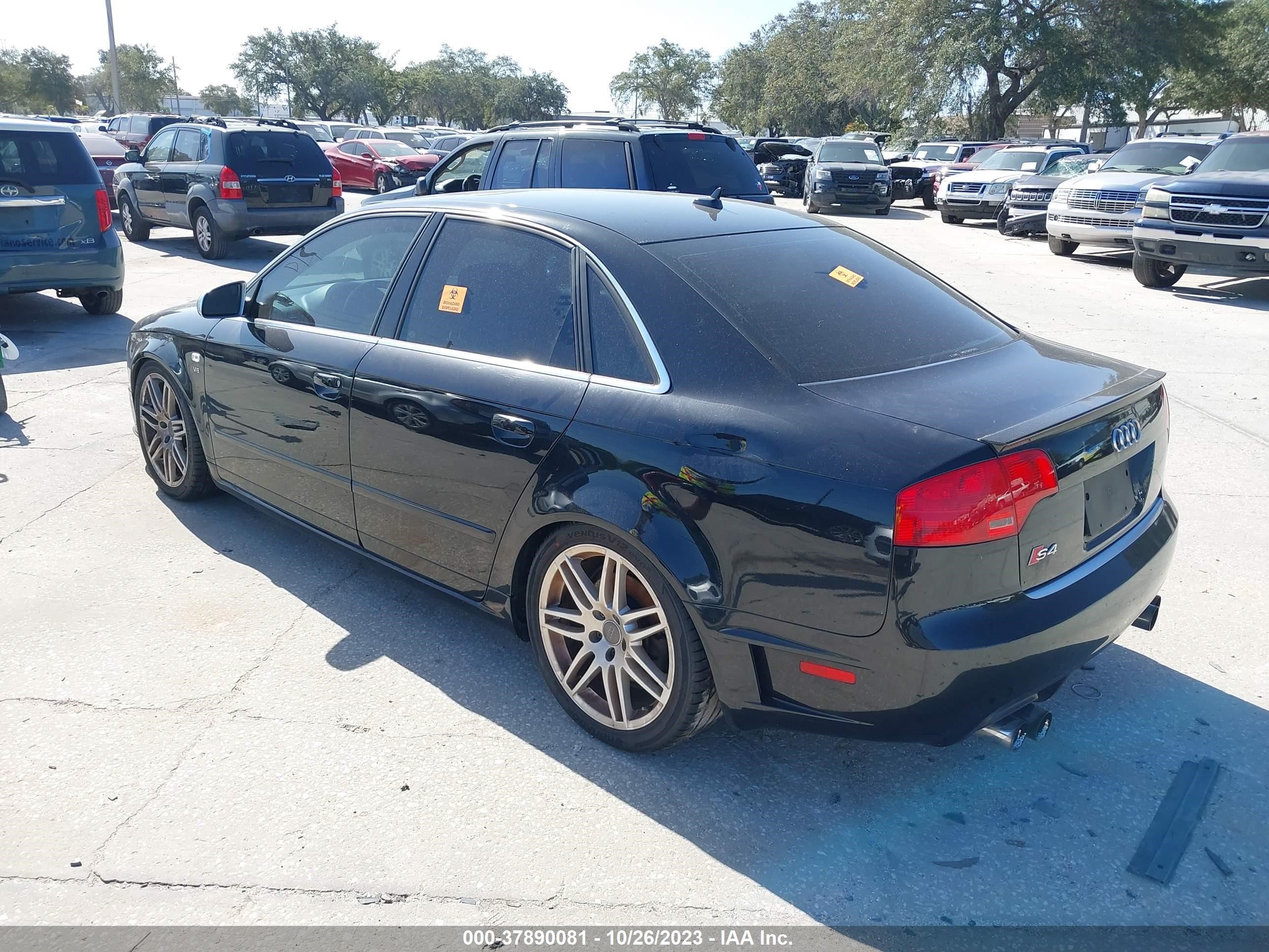 Photo 2 VIN: WAUGL78E68A056252 - AUDI S4 