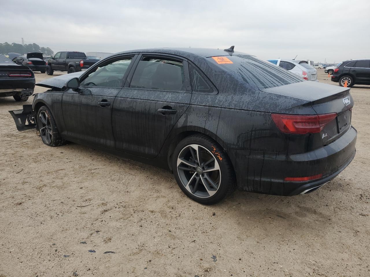 Photo 1 VIN: WAUGMAF41KN018982 - AUDI A4 