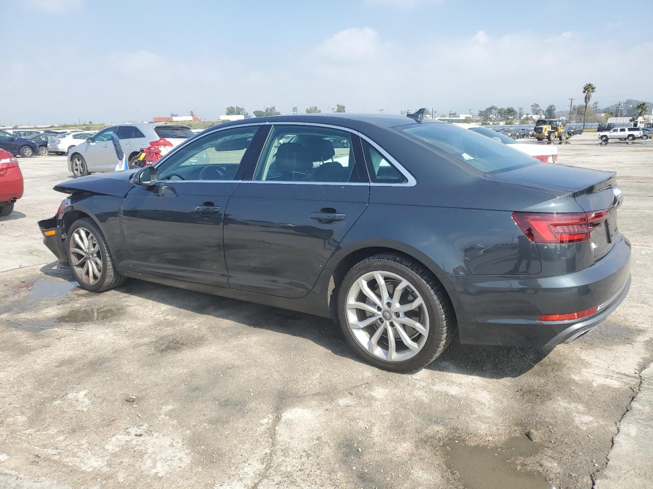 Photo 1 VIN: WAUGMAF42KA005004 - AUDI A4 