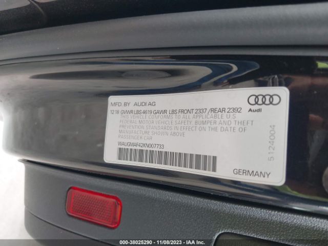 Photo 8 VIN: WAUGMAF42KN007733 - AUDI A4 