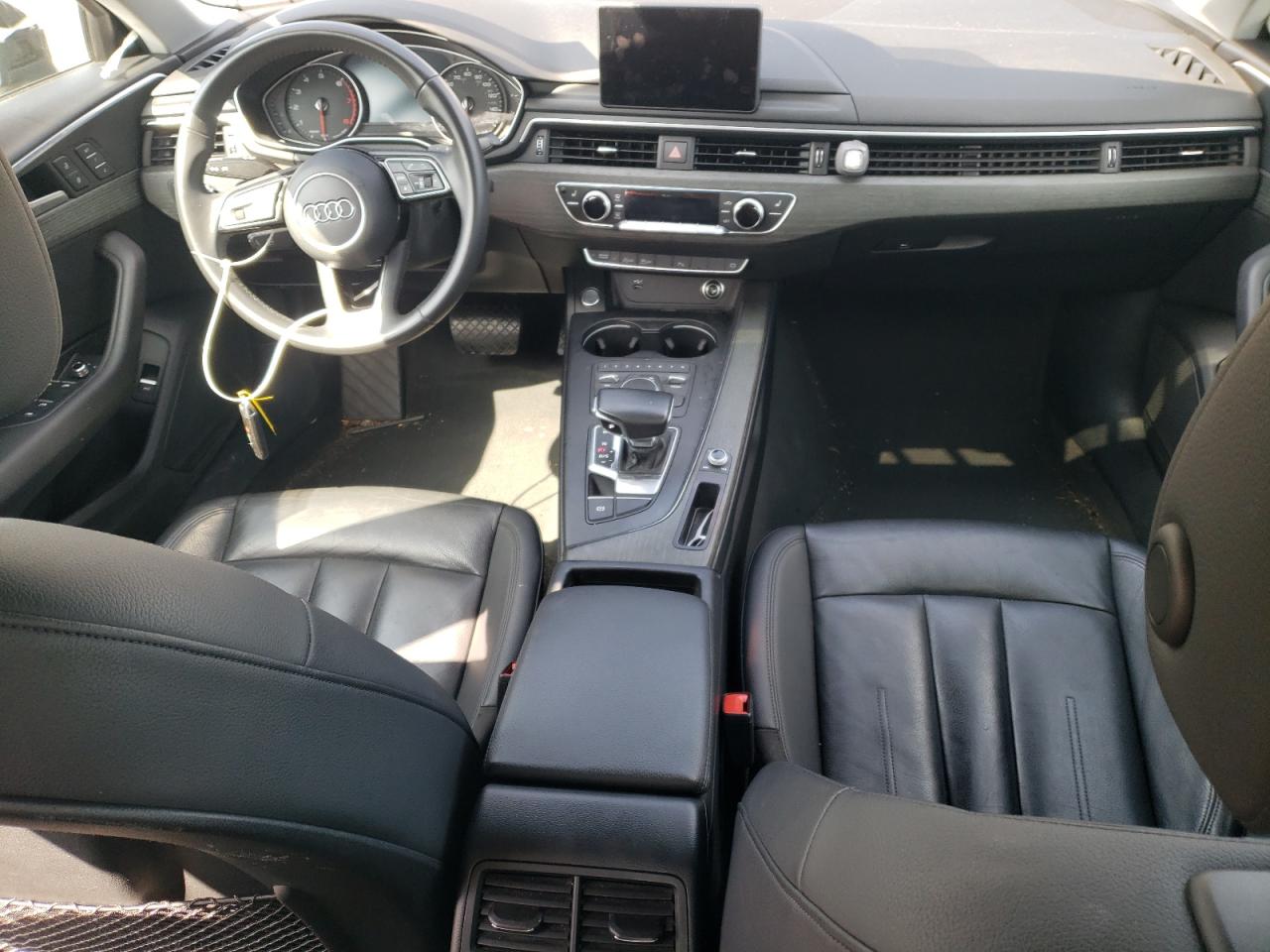 Photo 7 VIN: WAUGMAF42KN018330 - AUDI A4 