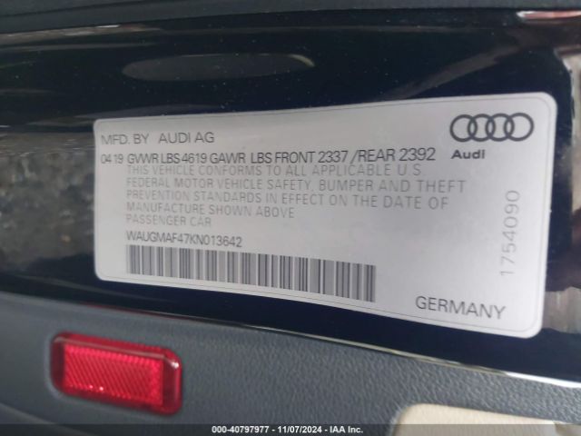 Photo 8 VIN: WAUGMAF47KN013642 - AUDI A4 