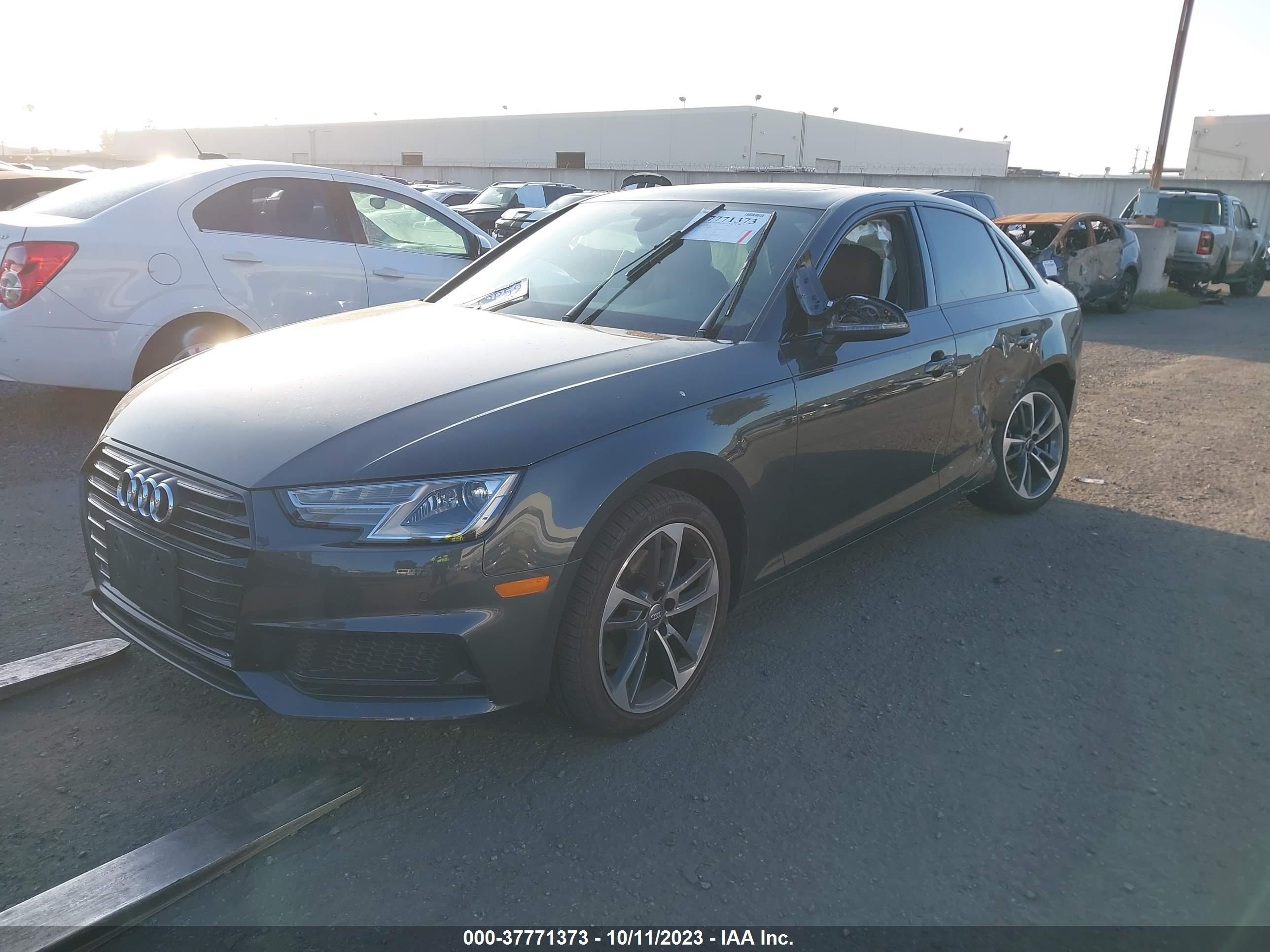 Photo 1 VIN: WAUGMAF47KN015729 - AUDI A4 