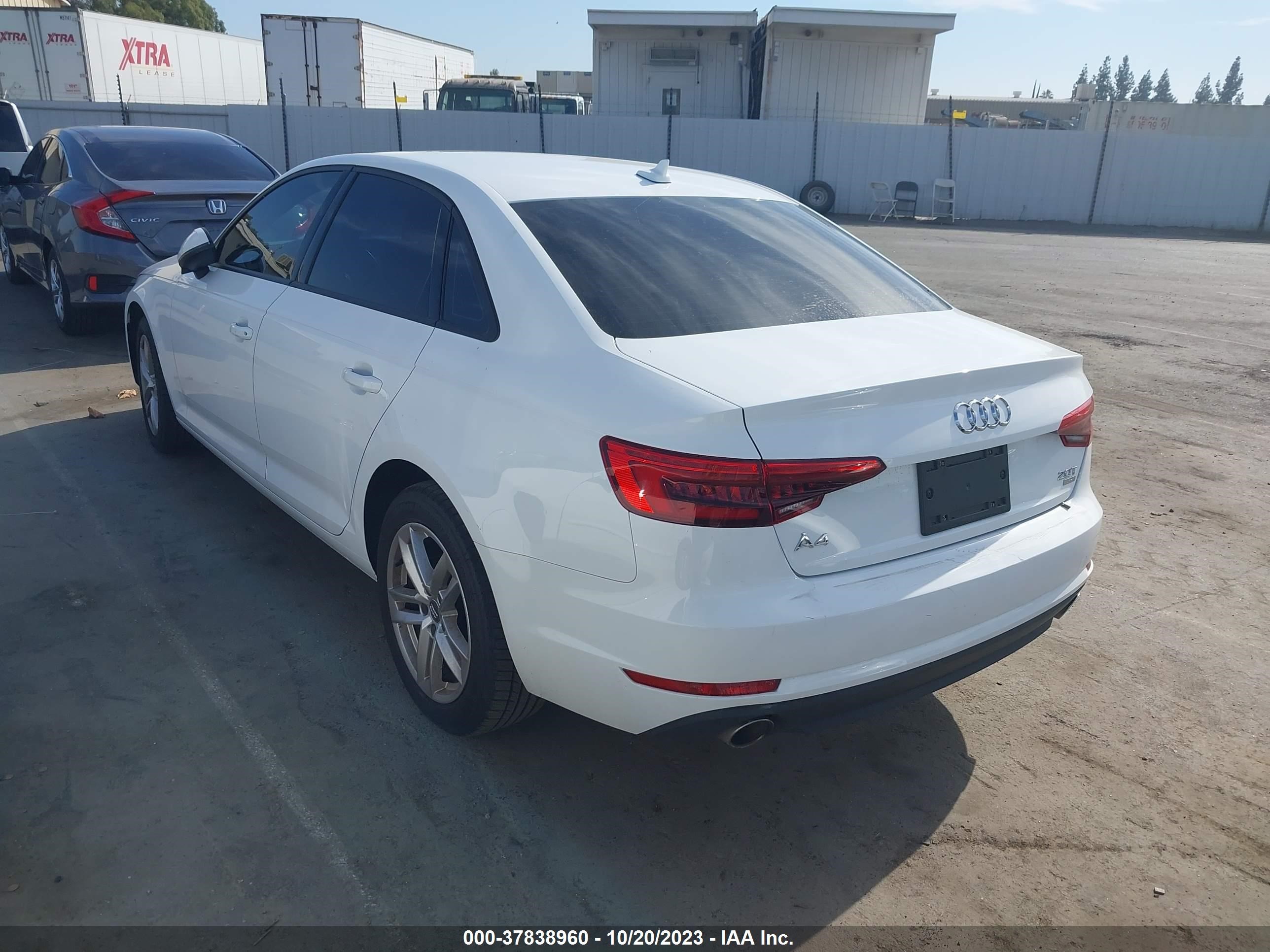 Photo 2 VIN: WAUGMAF49HN045355 - AUDI A4 