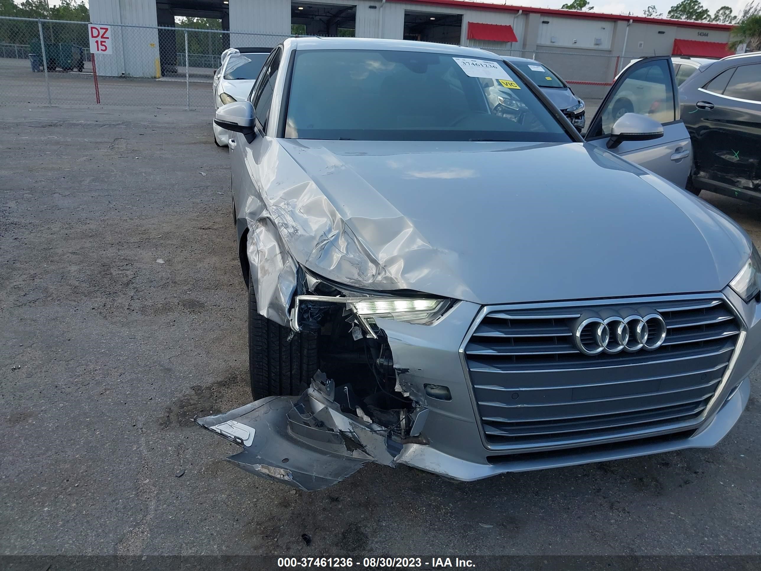 Photo 5 VIN: WAUGNAF45HN011717 - AUDI A4 