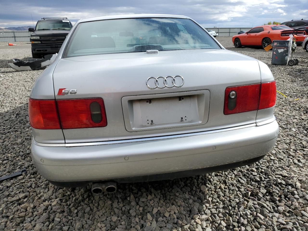 Photo 5 VIN: WAUGU54D71N008062 - AUDI S8 