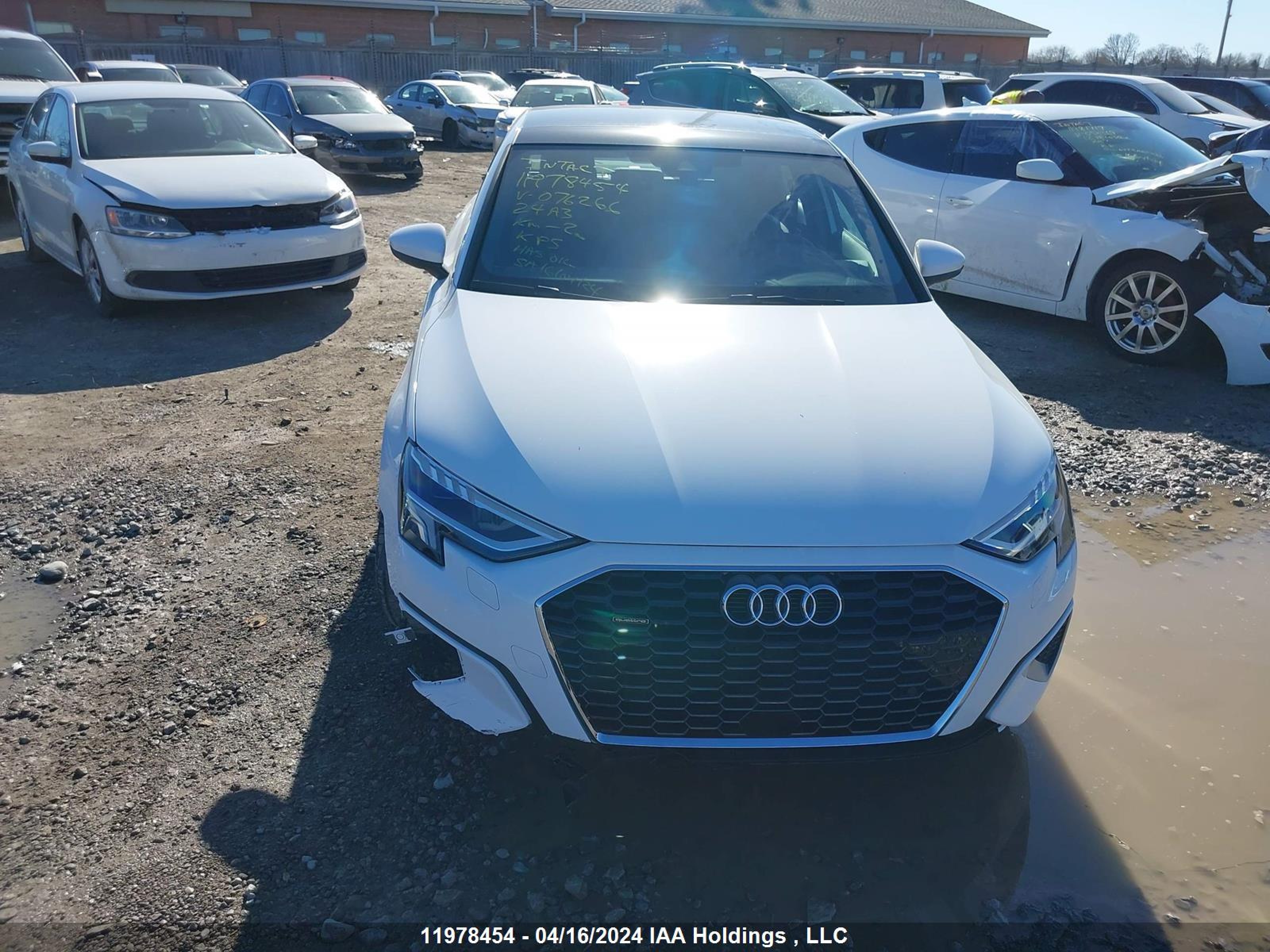 Photo 12 VIN: WAUGUCGY3RA076266 - AUDI A3 