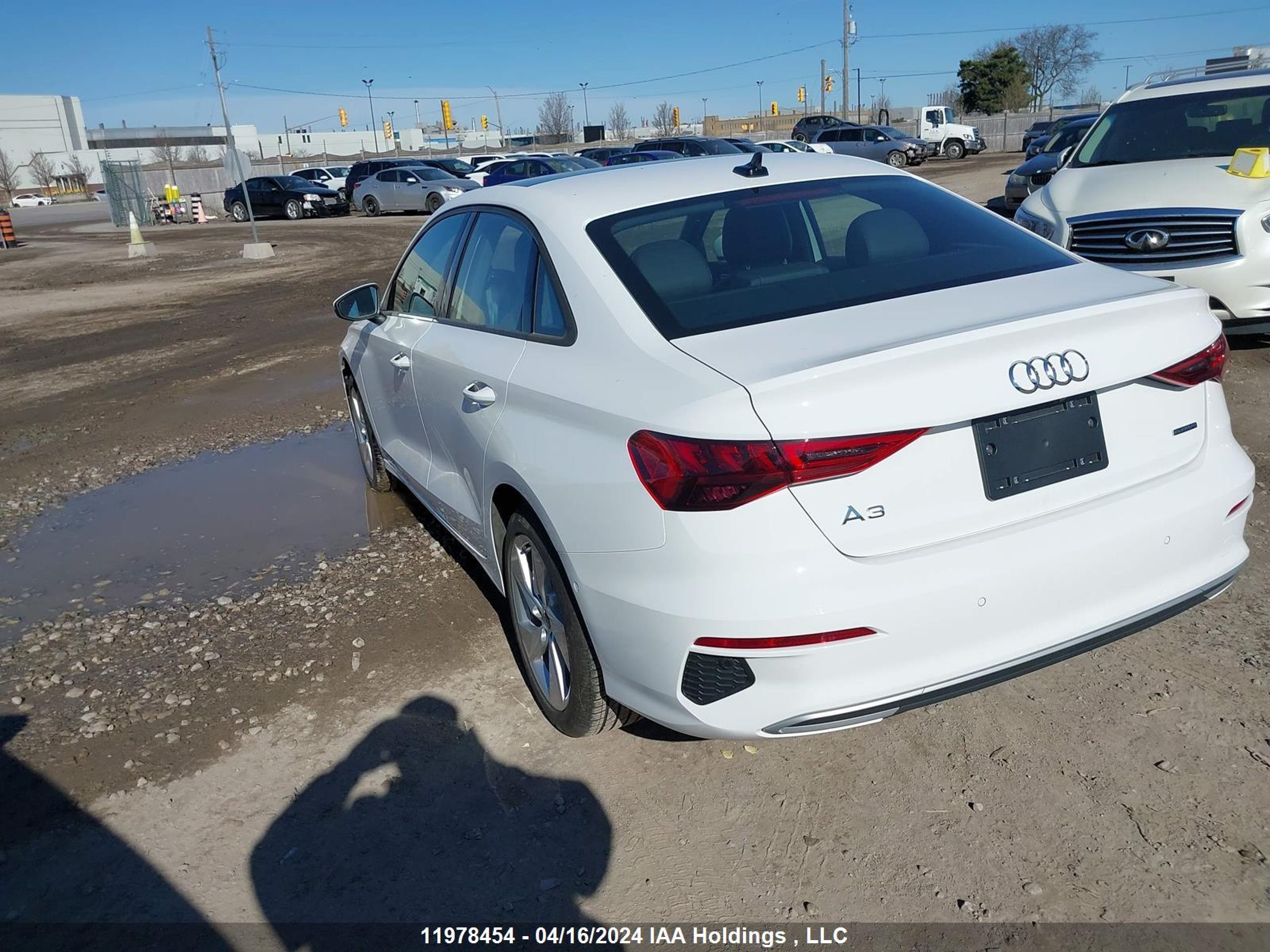 Photo 2 VIN: WAUGUCGY3RA076266 - AUDI A3 