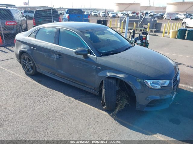 Photo 0 VIN: WAUGUGFF5J1046570 - AUDI A3 