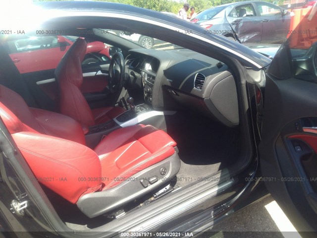 Photo 4 VIN: WAUGVAFR0AA026439 - AUDI S5 