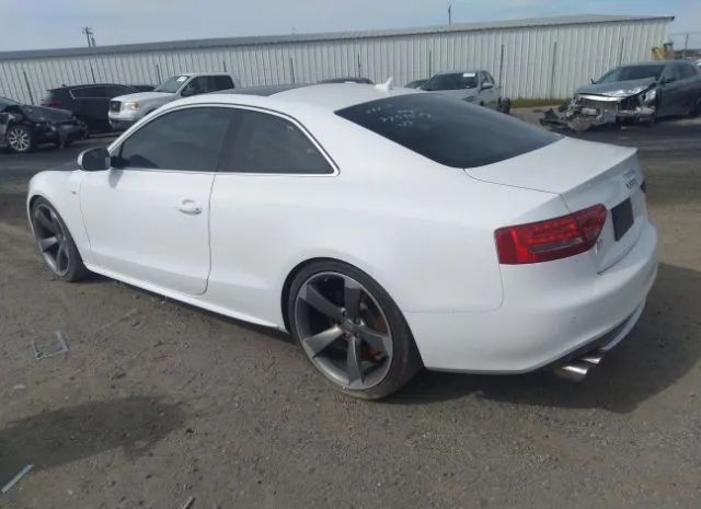 Photo 2 VIN: WAUGVAFR4BA027854 - AUDI S5 