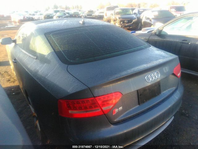 Photo 2 VIN: WAUGVAFR4BA055783 - AUDI S5 