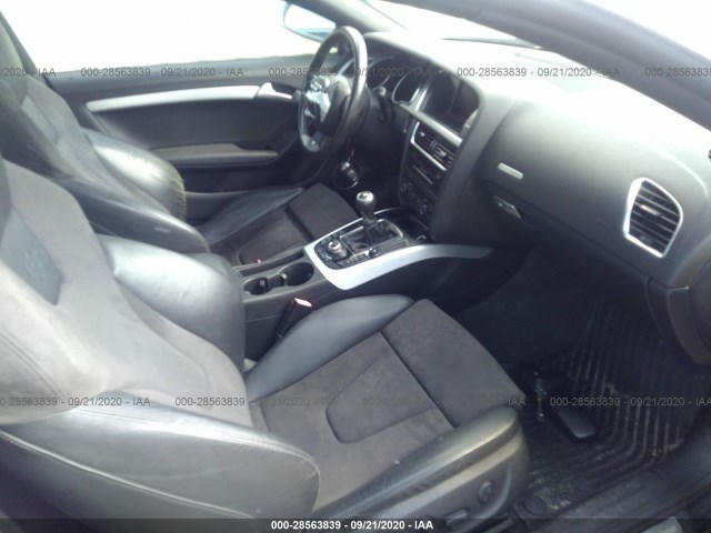 Photo 4 VIN: WAUGVAFR7BA008229 - AUDI S5 