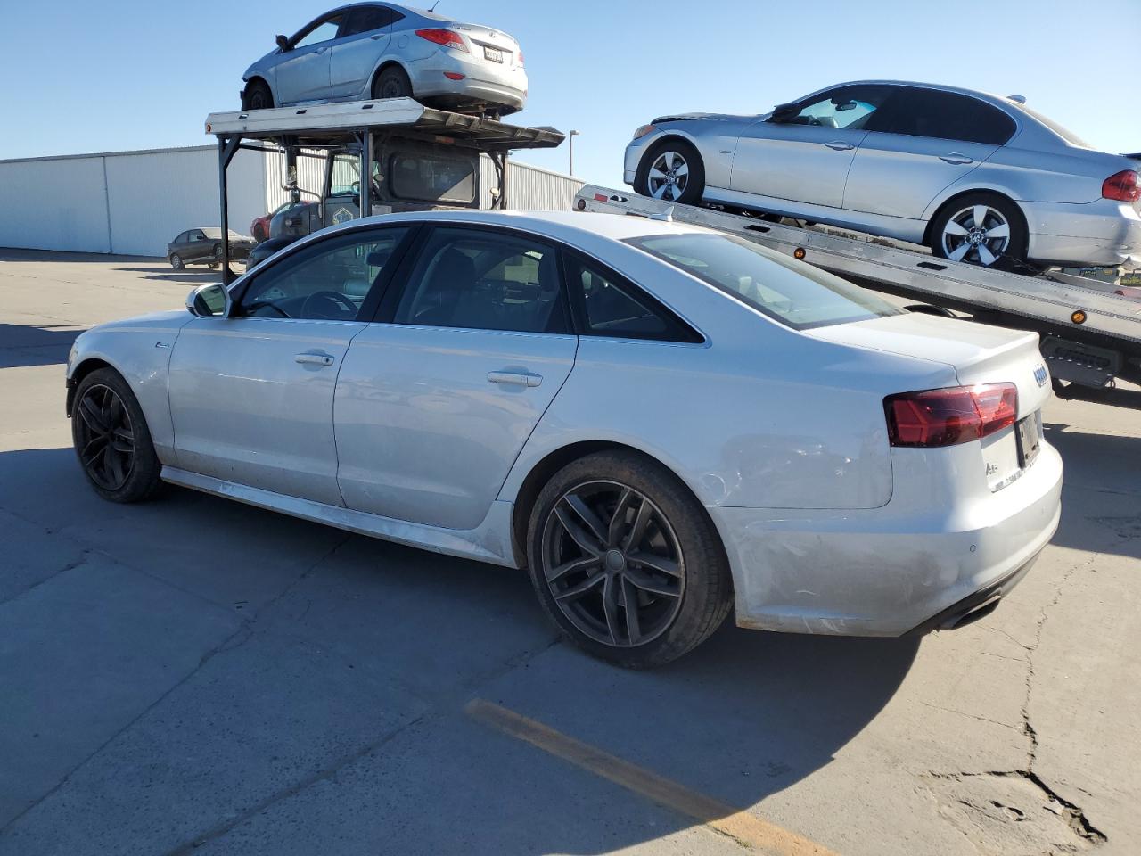 Photo 1 VIN: WAUH2AFC6HN045069 - AUDI A6 