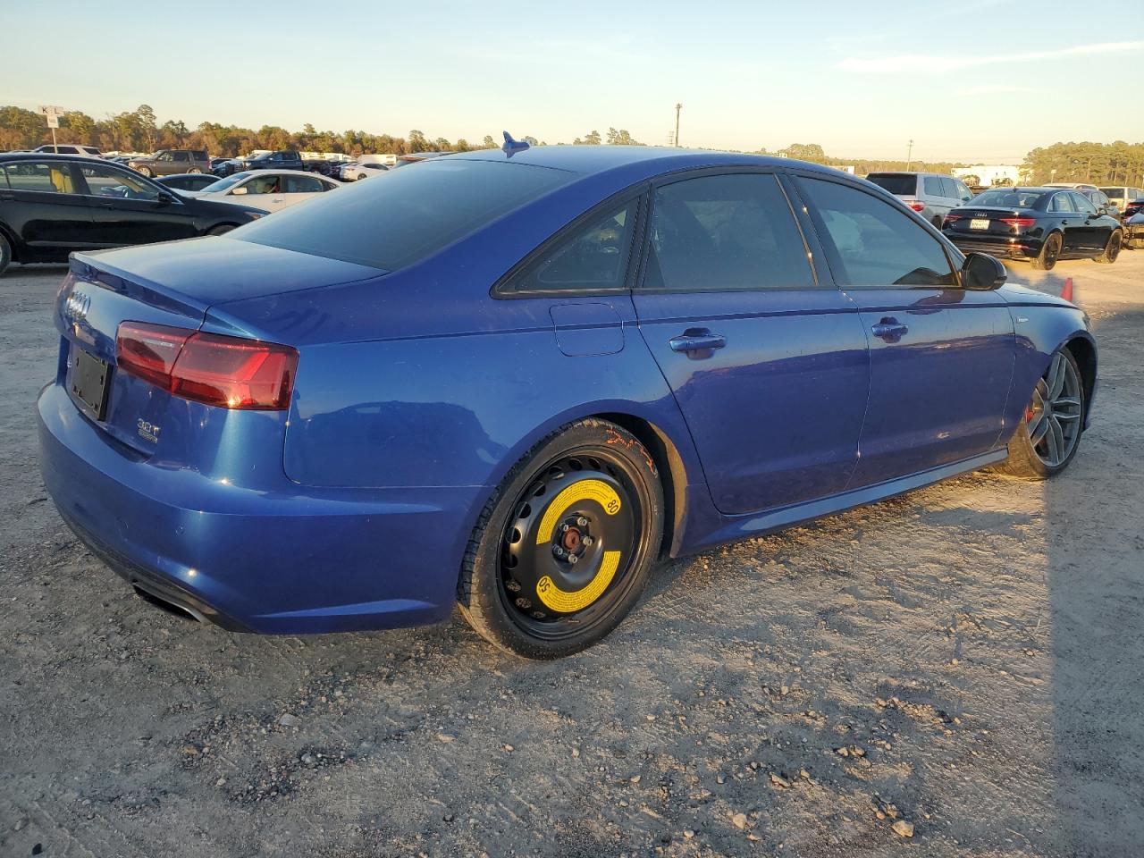 Photo 2 VIN: WAUH3AFC1JN033298 - AUDI A6 