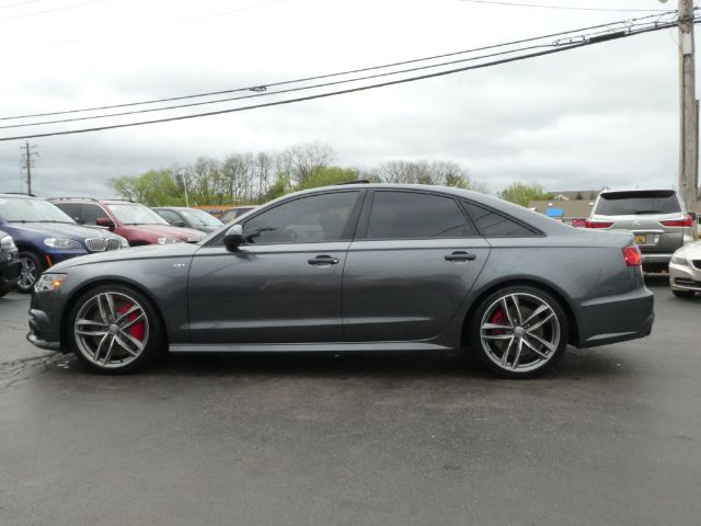 Photo 9 VIN: WAUHFAFC2HN053626 - AUDI S6 