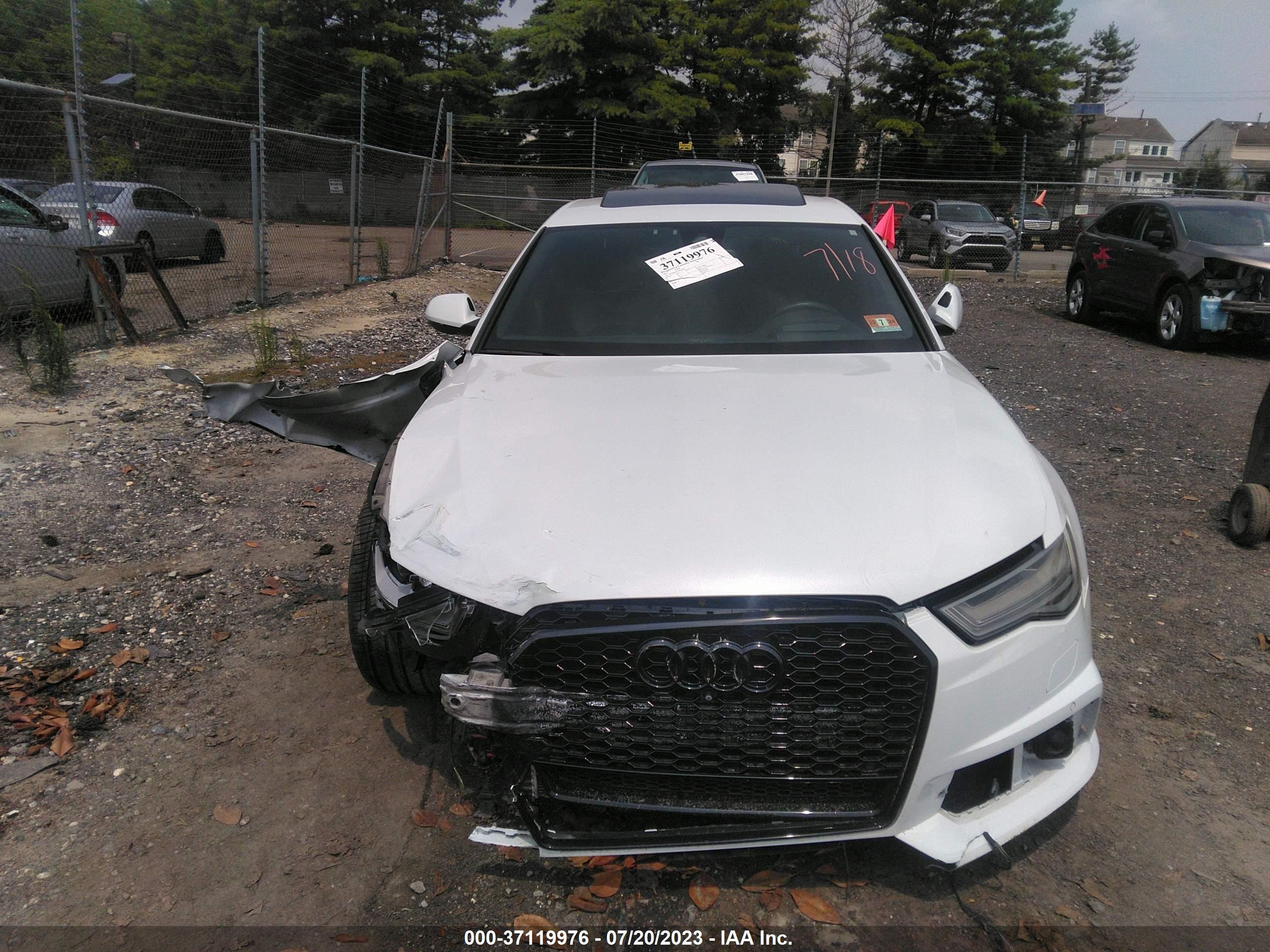 Photo 11 VIN: WAUHFAFC7HN023831 - AUDI S6 