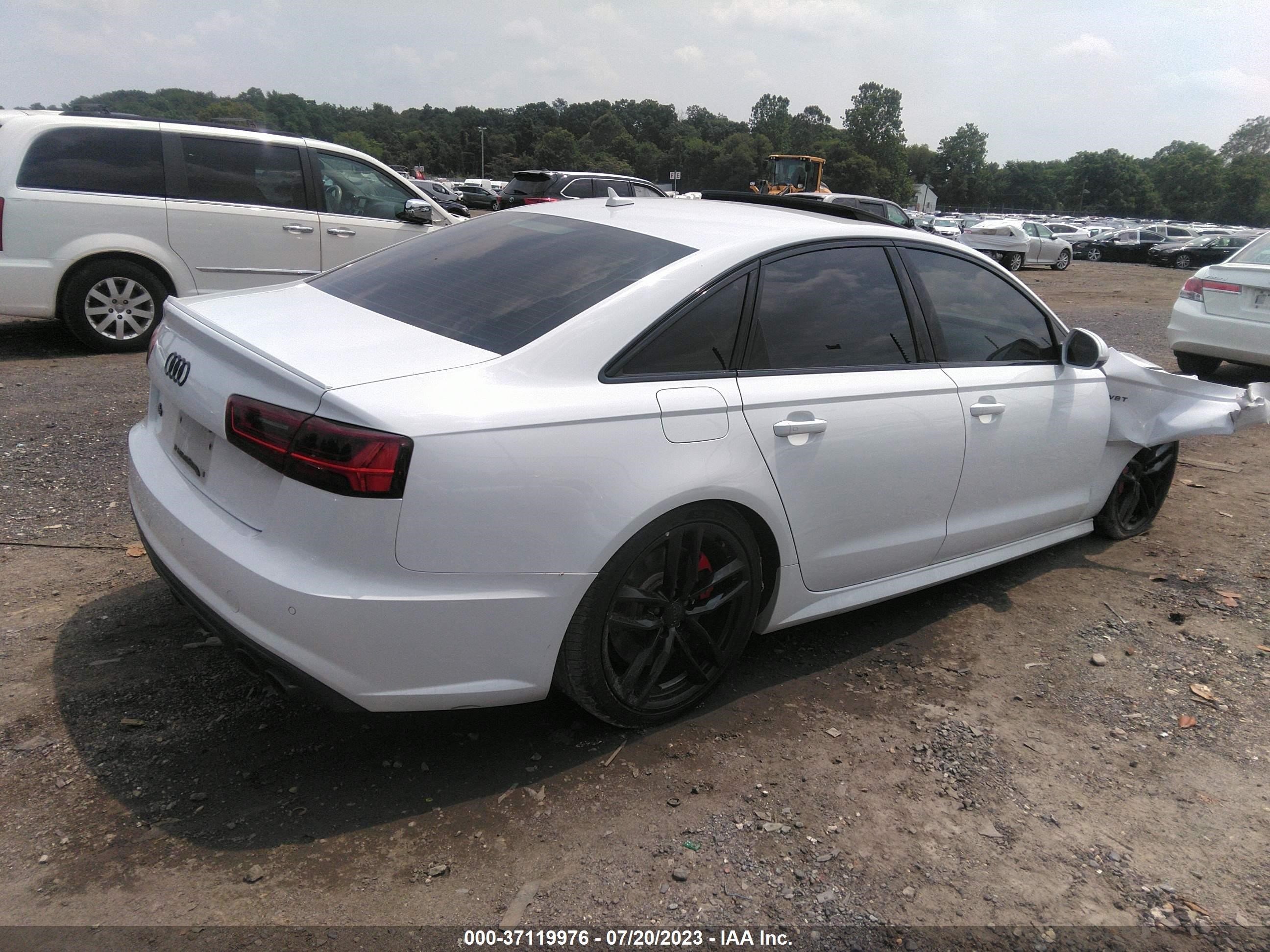 Photo 3 VIN: WAUHFAFC7HN023831 - AUDI S6 