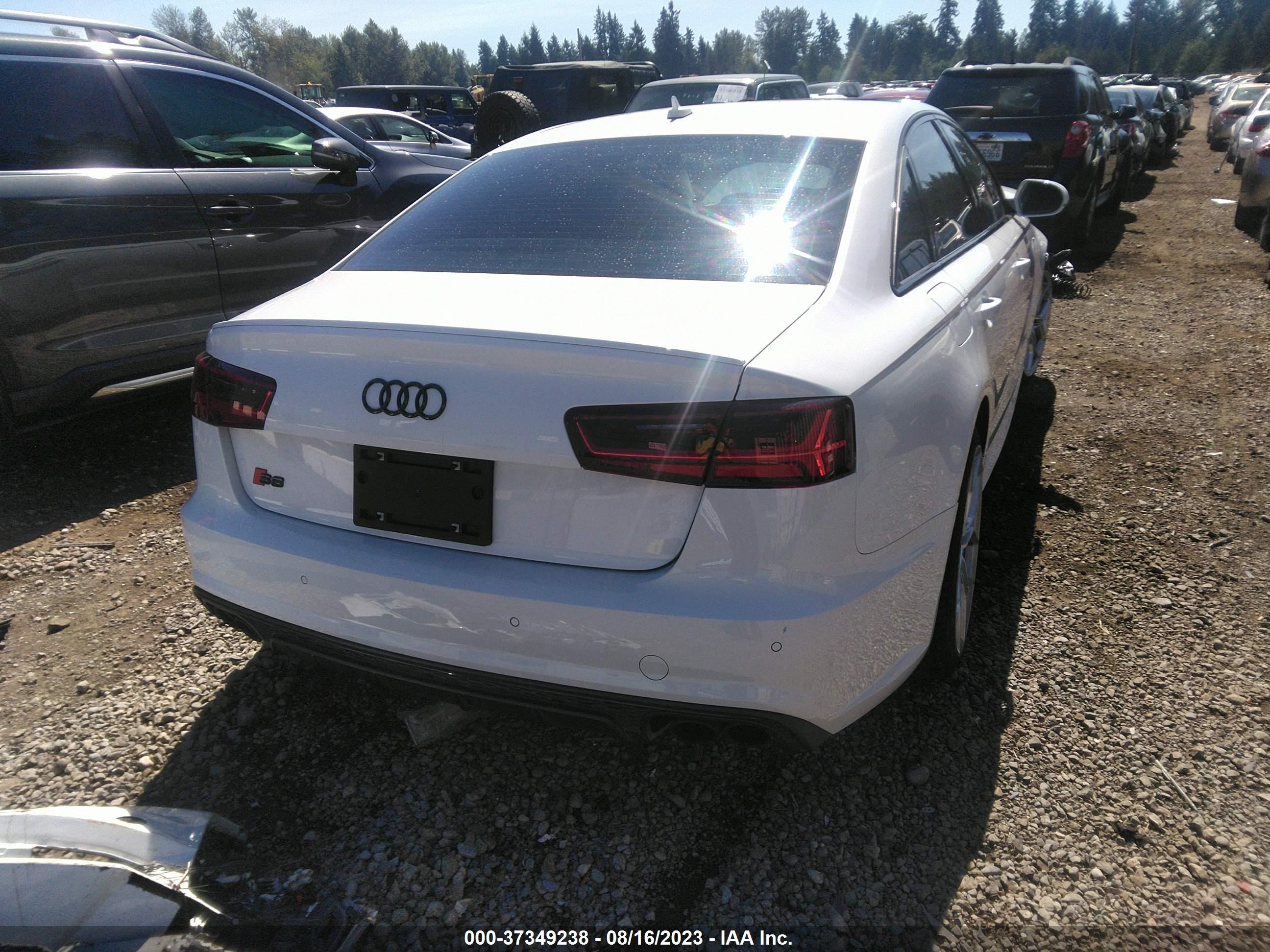 Photo 3 VIN: WAUHFAFCXJN006317 - AUDI S6 