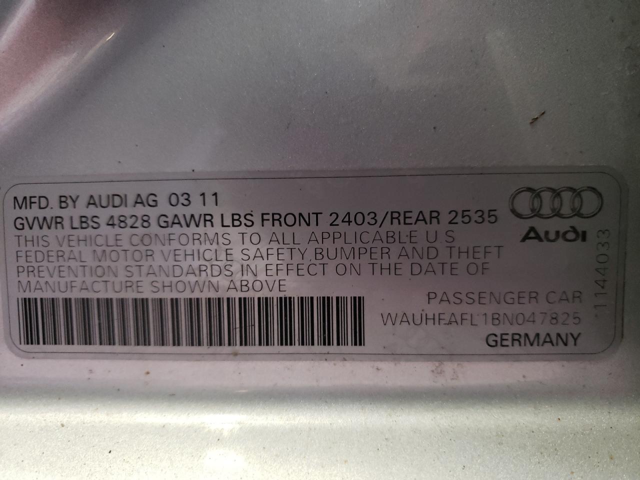 Photo 12 VIN: WAUHFAFL1BN047825 - AUDI A4 